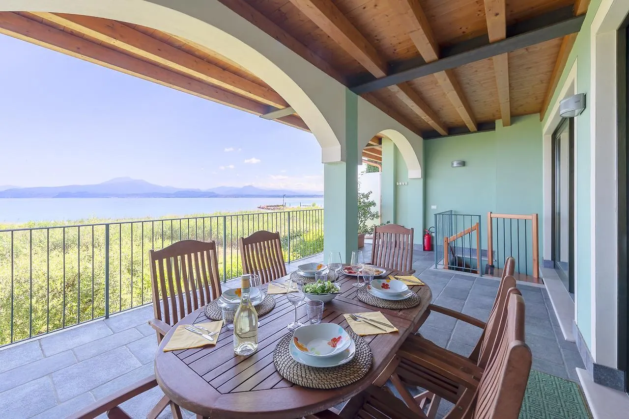 Villa Venezia Peschiera del Garda Apartment